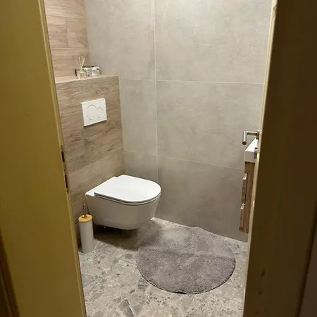 House Ina*** בית נופש Barbat na Rabu
